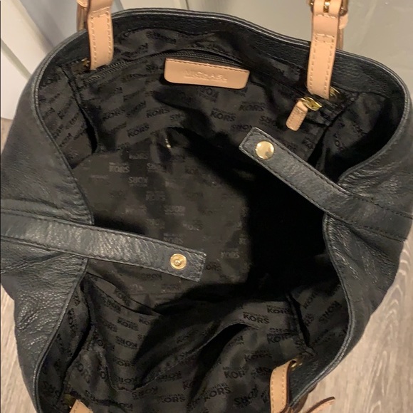 Michael Kors black tote bag - Picture 2 of 4
